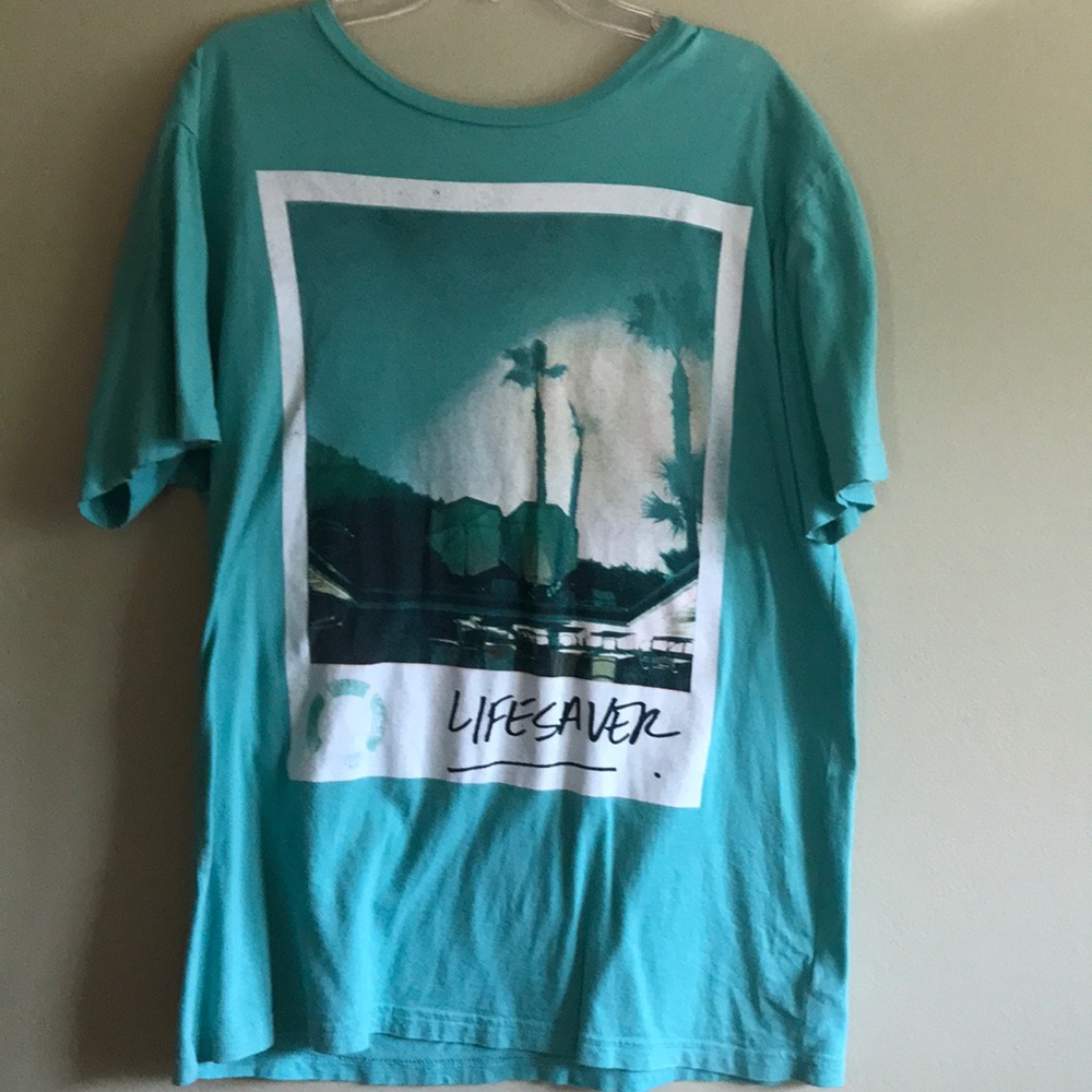 Men’s medium Forever 21 t-shirt